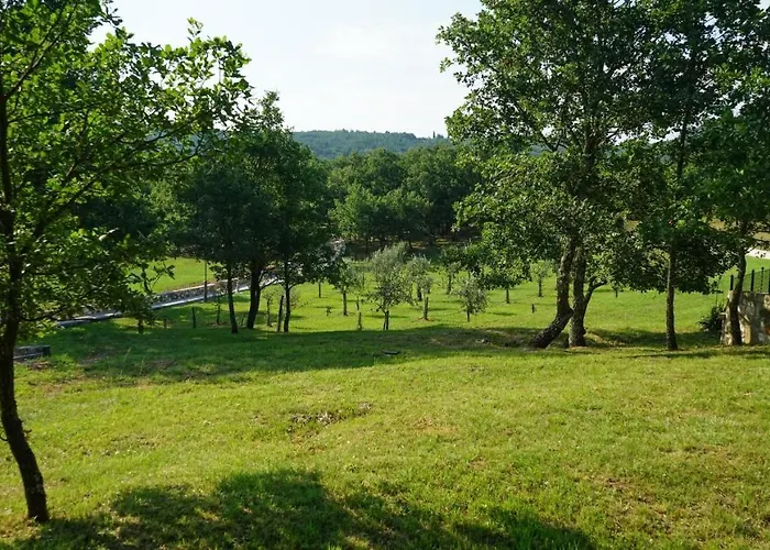 Bed & Breakfast Stancija Ruseti Oprtalj