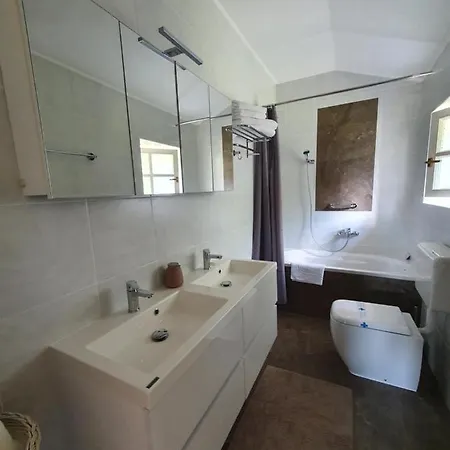 Stancija Ruseti Bed & Breakfast